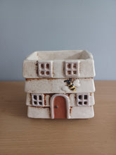 Load image into Gallery viewer, Village Pottery CREAM BEE HOUSE Wax Melt Tea Light Gift Ornament Decoration NEW