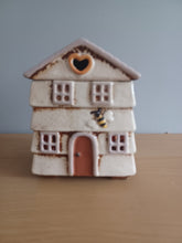 Load image into Gallery viewer, Village Pottery CREAM BEE HOUSE Wax Melt Tea Light Gift Ornament Decoration NEW