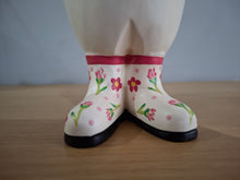 Load image into Gallery viewer, DCUK White Flower Duckling Gift Named JESSICA Carnation Floral Boots New