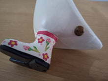 Load image into Gallery viewer, DCUK White Flower Duckling Gift Named JESSICA Carnation Floral Boots New