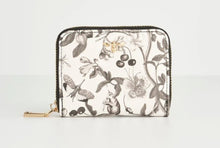 Load image into Gallery viewer, PURSE Fable England Tree of Life Monochrome Purse New