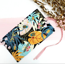 Load image into Gallery viewer, House of Disaster Velvet Embroidered Jewellery Roll