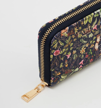 Load image into Gallery viewer, PURSE Fable England WOLF GARDEN Purse New