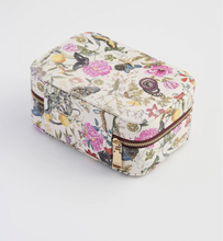 Load image into Gallery viewer, JEWELLERY BOX Fable England LARGE Floral Engravings Printed Jewellery Box Gift