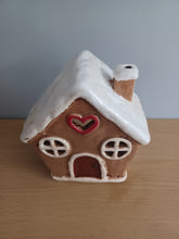 Load image into Gallery viewer, QUAY TRADERS Rustic Gingerbread House Tea Light Holder Ceramic Christmas Gift 14cm NEW