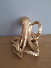 Load image into Gallery viewer, OCTOPUS Wine Bottle Holder Gold Effect