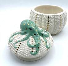 Load image into Gallery viewer, House of Disaster Novelty Coral Octopus Pot Porcelain Gift 12cm NEW