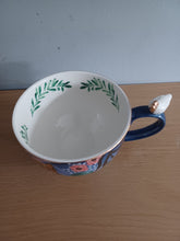 Load image into Gallery viewer, House of Disaster Frida Khalo Tropical Cup and Gift Box