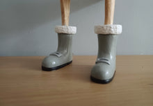 Load image into Gallery viewer, DCUK Alpine Duck Named IVY Grey Boots and Scarf Gift 30cm Tall