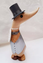 Load image into Gallery viewer, Dcuk Wedding Ducks Mr and Mrs Bride and Groom Duck With Gift Bag Wooden Duckling Gift