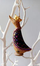 Load image into Gallery viewer, DCUK Christmas Tree Hanging Decorations SET OF THREE KINGS With Gift Bag Green Purple and Blue Miniature Duck 10cm Tall Hand Carved Hand Painted Gift Ornament.