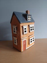 Load image into Gallery viewer, QUAY TRADERS Ochre Tea Light House Gift NEW