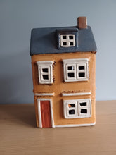Load image into Gallery viewer, QUAY TRADERS Ochre Tea Light House Gift NEW
