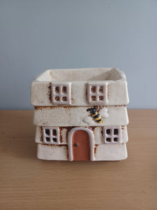 Village Pottery CREAM BEE HOUSE Wax Melt Tea Light Gift Ornament Decoration NEW RANGE