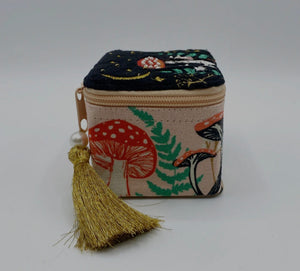 House of Disaster Black Mushroom Toadstool Jewellery Trinket Box