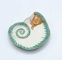 Load image into Gallery viewer, House of Disaster Coral Sea Shell and Crab Coastal Trinket Dish Gift 12cm Long NEW
