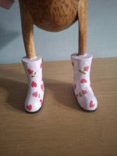 Load image into Gallery viewer, DCUK Wooden Duck Named SOPHIA Pink Floral Boots 35cm Free Gift Box
