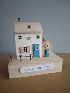 Coastal Wooden House Decoration