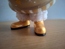 Load image into Gallery viewer, DCUK DUCKY GILDED CARAMEL DUCK NAMED PETER New Christmas 2025

