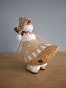 DCUK DUCKY GILDED CARAMEL DUCK NAMED YULE New Christmas 2025