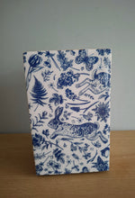 Load image into Gallery viewer, RABBIT Design Wooden Enamel Box 16cm
