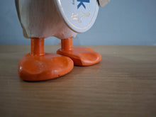Load image into Gallery viewer, DCUK Puffings Baby Wooden Puffin Bird Named PETER Coastal Ornament
