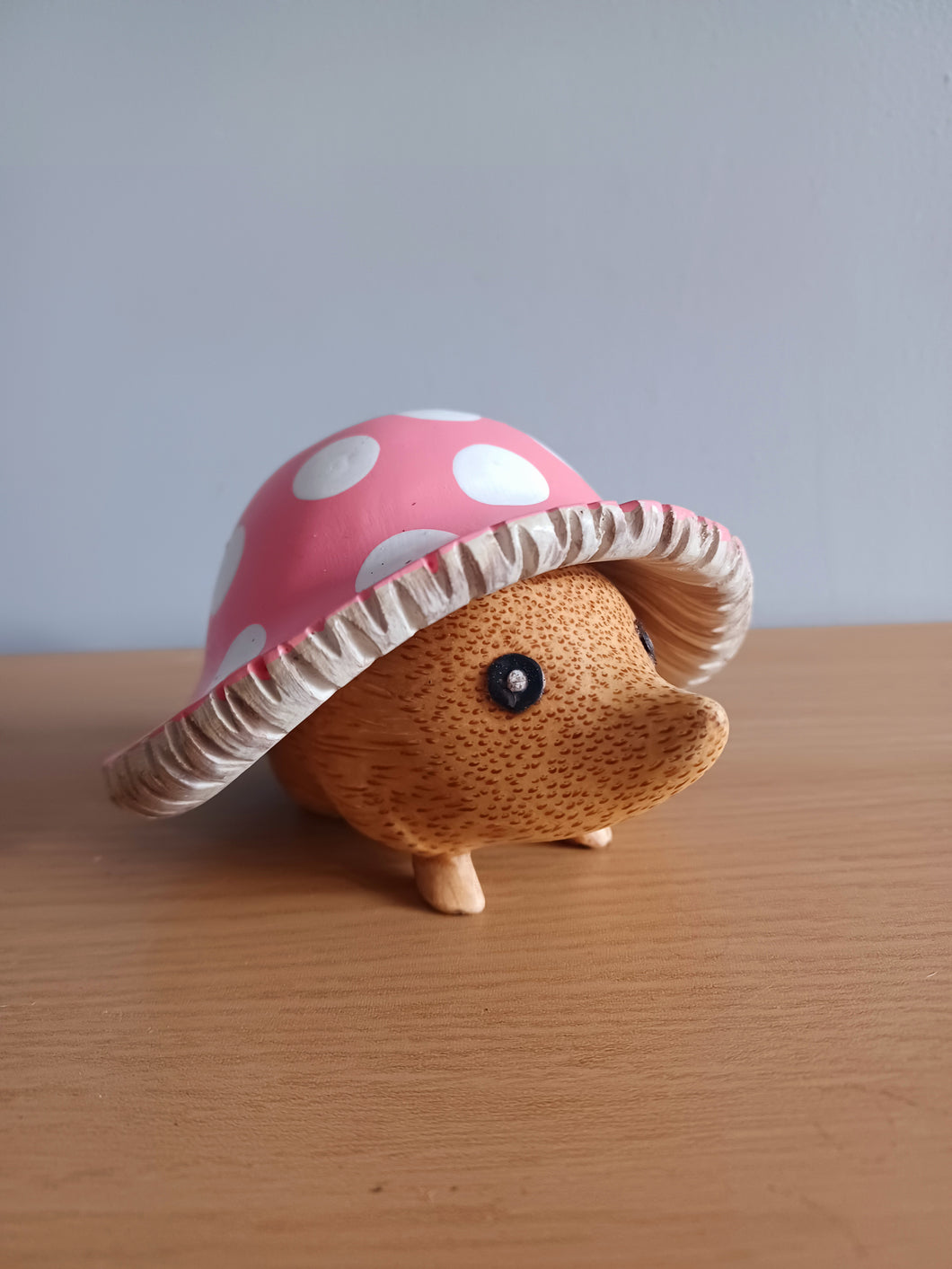 DCUK Toadstool Hedgy Wooden Hedgehog Pink Spotty Toadstool Hat