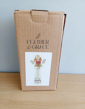 Load image into Gallery viewer, Feather And Grace CHRISTMAS ANGEL Figurine Gift Ornament Keepsake Gift 12.5cm NEW
